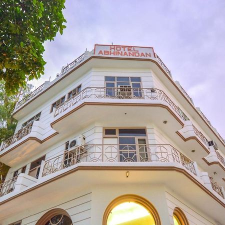 Oyo 46616 Hotel Abhinandan Jind Ngoại thất bức ảnh