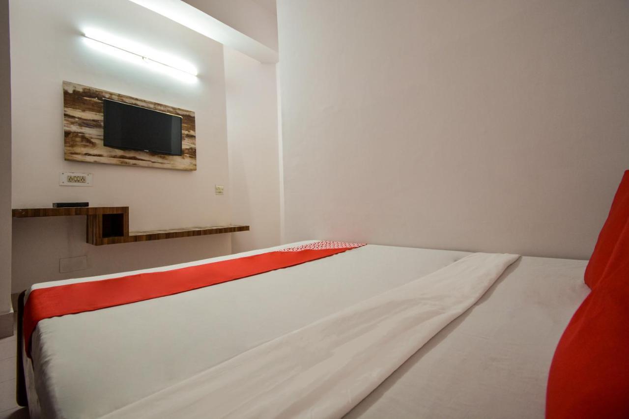 Oyo 46616 Hotel Abhinandan Jind Ngoại thất bức ảnh